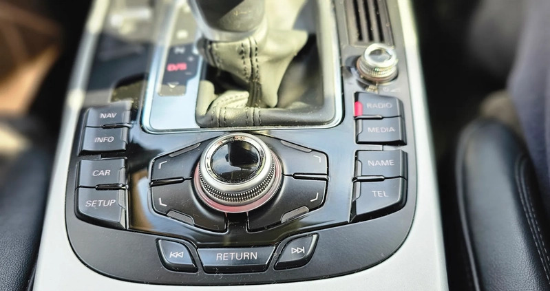 Audi A4 cena 49900 przebieg: 259314, rok produkcji 2015 z Barczewo małe 379